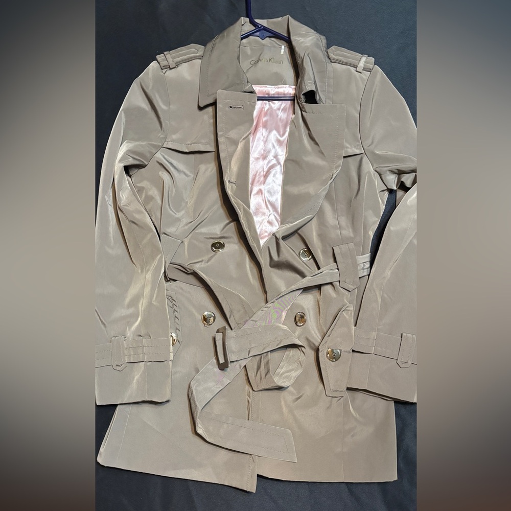 Calvin Klein tan trench size small